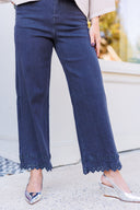 Embroidered Edge Denim Entro