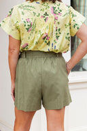 Boss Babe Belted Shorts Entro
